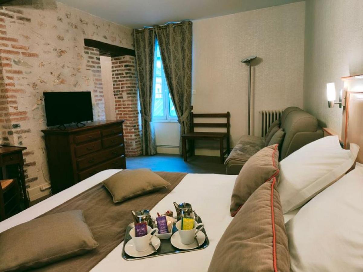 La Chaumiere Hotel Aubigny-sur-Nere Exterior photo