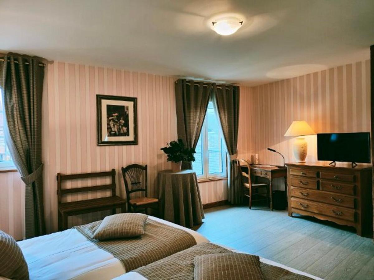 La Chaumiere Hotel Aubigny-sur-Nere Exterior photo