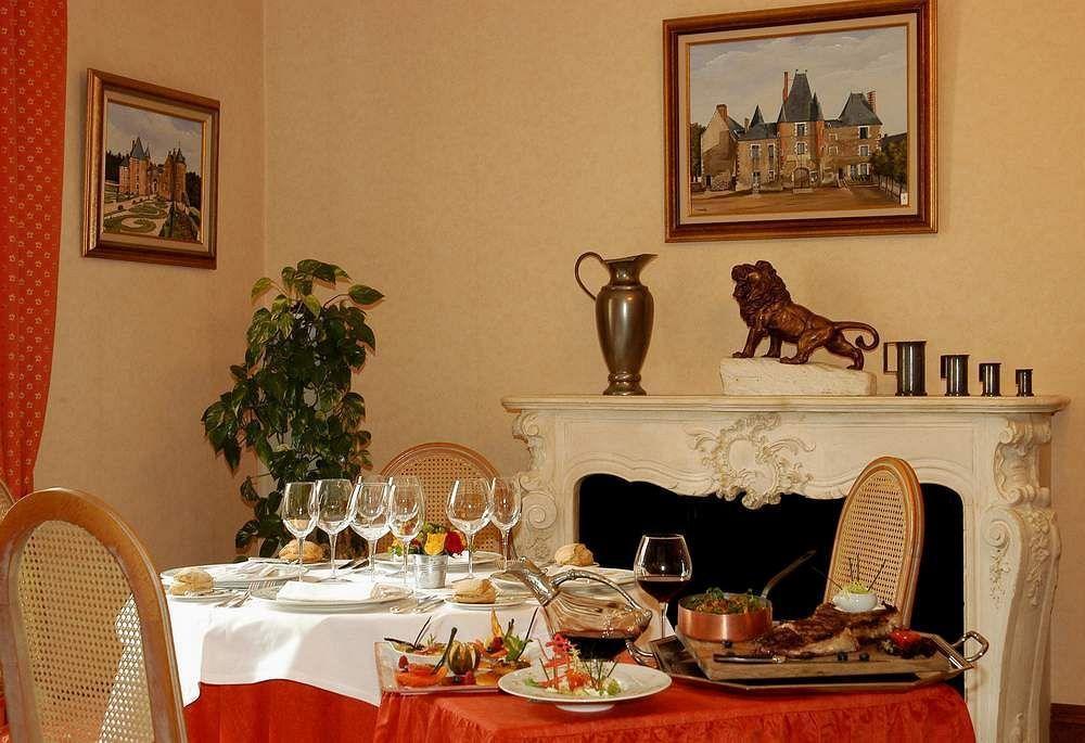 La Chaumiere Hotel Aubigny-sur-Nere Exterior photo